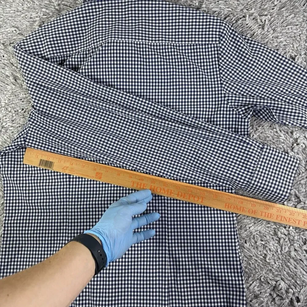 Mizzen Main Button Shirt Lot Of Two Mens Small Trim Fit Plaid Long Sleeve Preppy